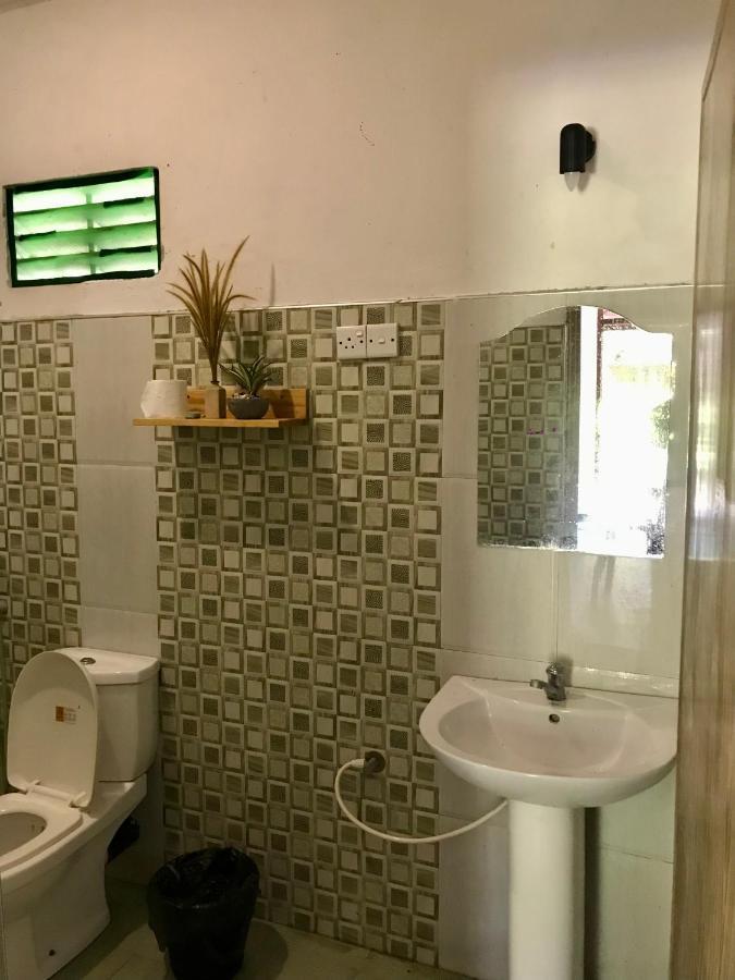 Bananas Mirissa Hotell Eksteriør bilde